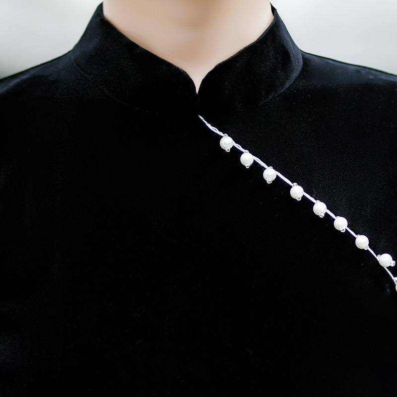 Elegant Mid-Sleeve Velvet Qipao – Burgundy Daily Dress