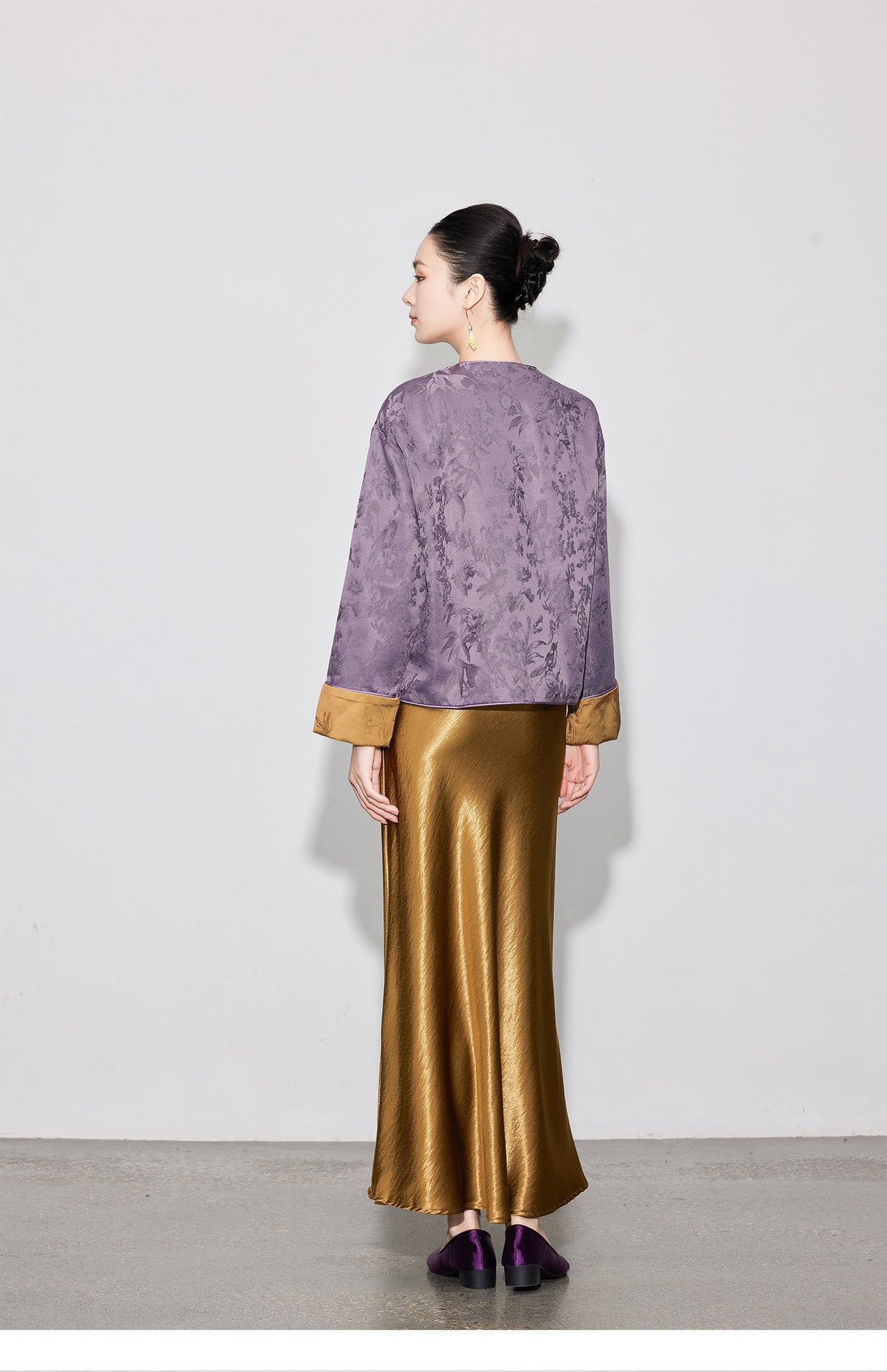 Elegant Satin Midi Mermaid Skirt, Slimming Design