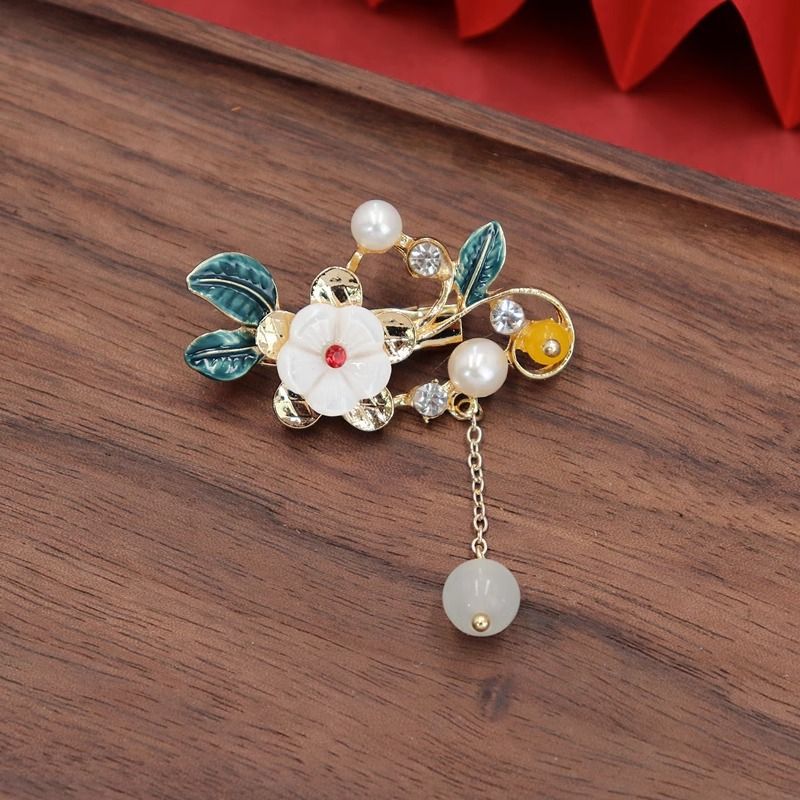 Chinese Style Brooch — Palace Elegant Pearl Tassel Pin for Cheongsam