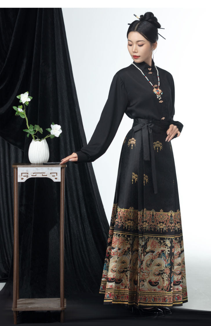 Elegant Autumn-Winter Brocade Horse-Face Skirt