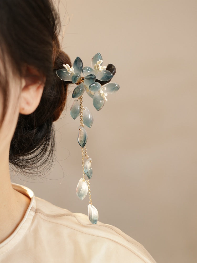 Ink Blue Magnolia Hairpin | New Chinese Style Elegant Wooden Accessory