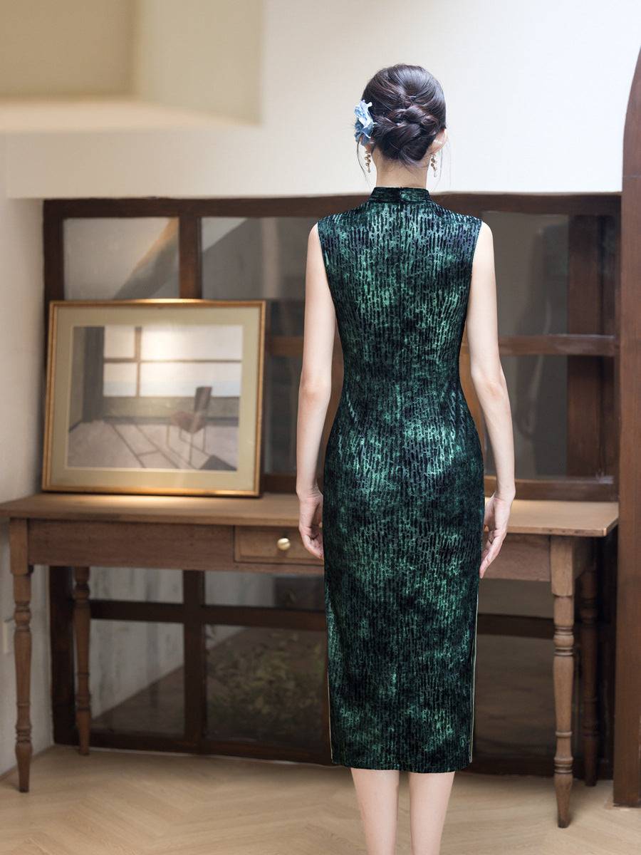 Retro Elegant Black Cheongsam – 2025 New Women's Dress