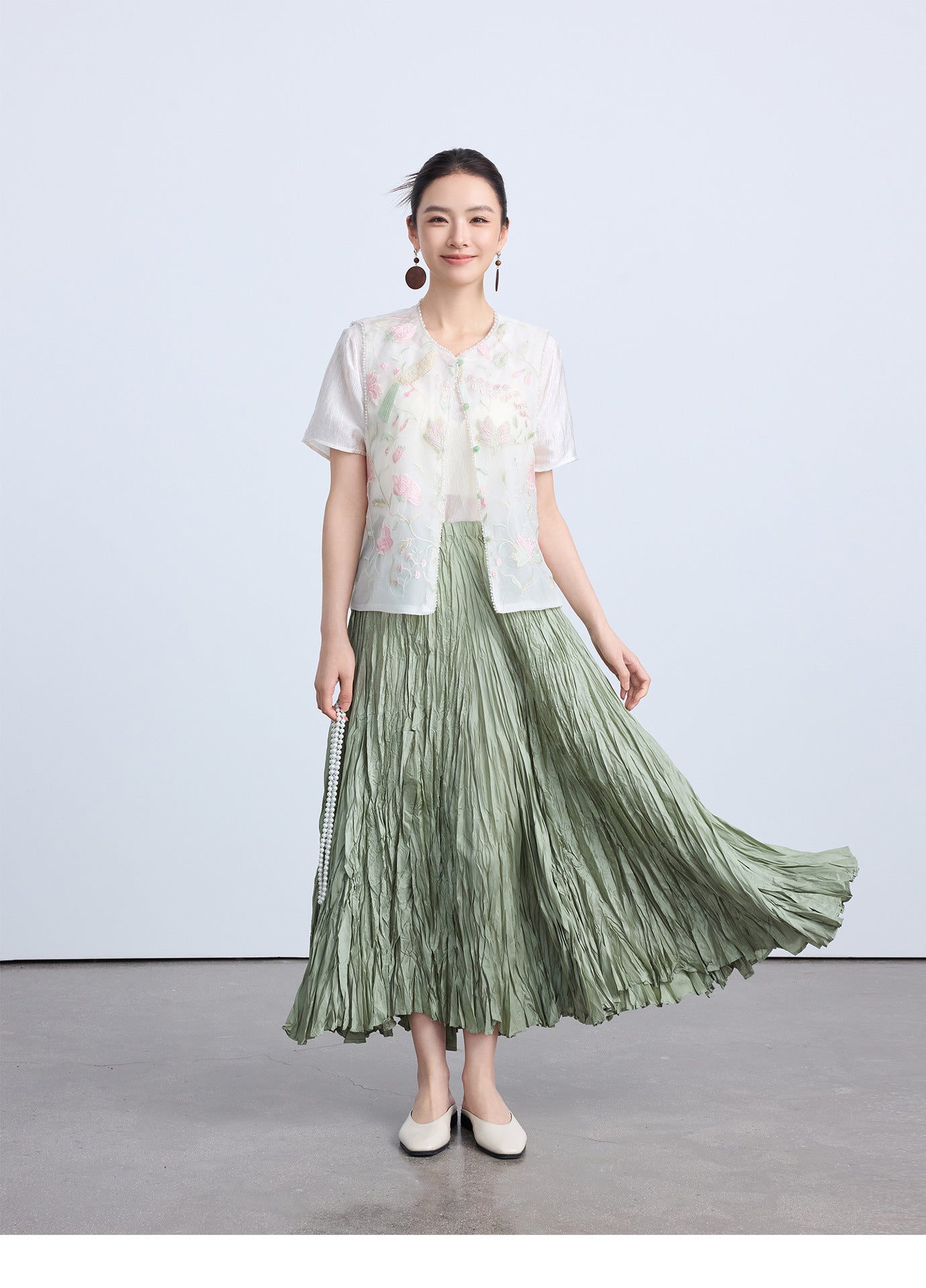 High-Waist Pleated Midi Skirt with Elastic Waist