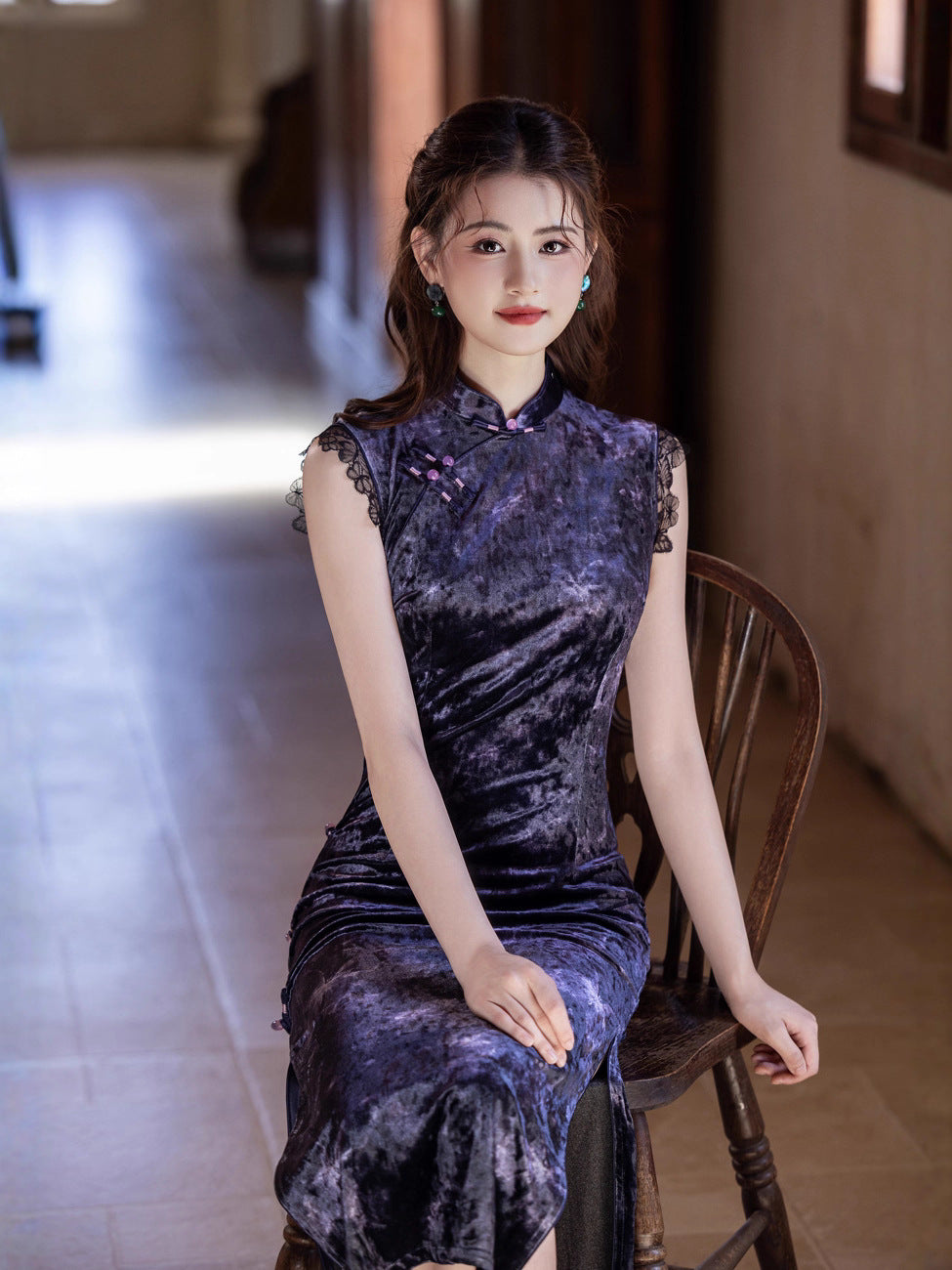 Purple Sleeveless Cheongsam – Old Shanghai Retro 2025 Autumn Dress