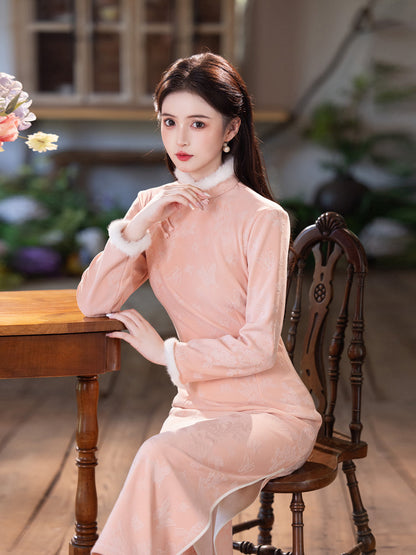 2025 Pink Velvet Cheongsam | New Chinese Style Warm Winter Dress