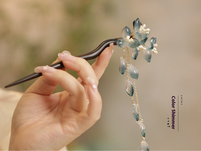 Ink Blue Magnolia Hairpin | New Chinese Style Elegant Wooden Accessory