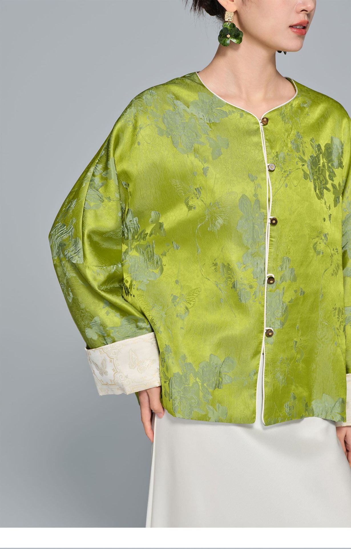 National Style Elegant Women's Top