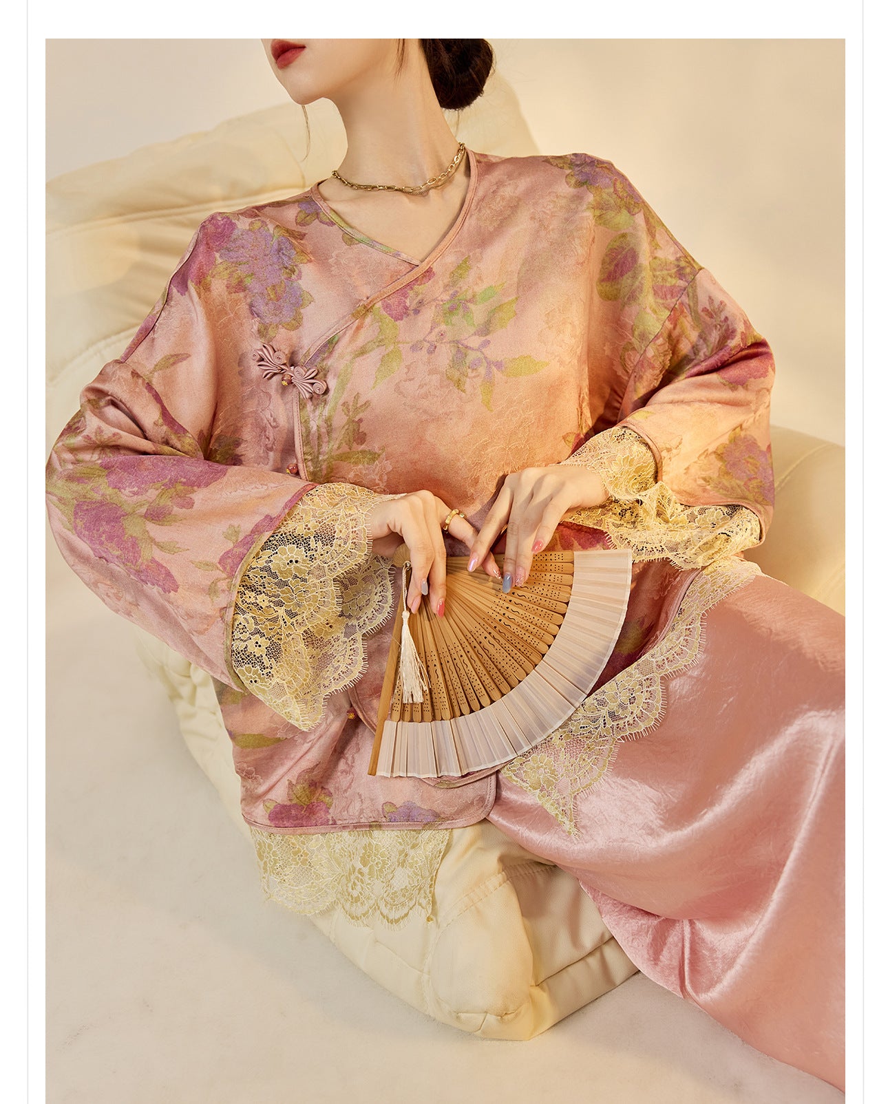 2025 New Chinese Style Light Luxury Jacket | Elegant Printed Rayon Women's Top