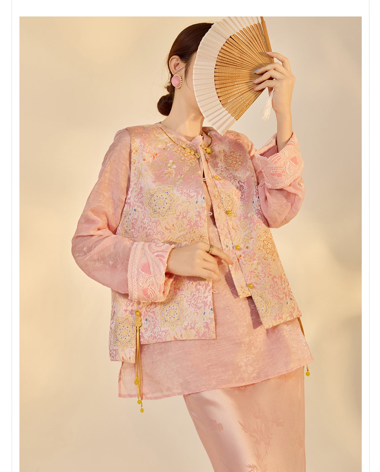 Early Autumn Retro Embroidered Vest | New Chinese Style Women's Top