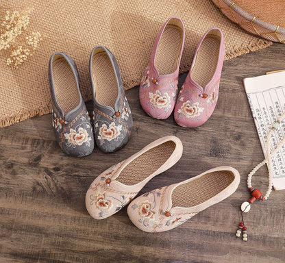 Old Beijing Style Women’s Flats — Retro Embroidered Costume Shoes