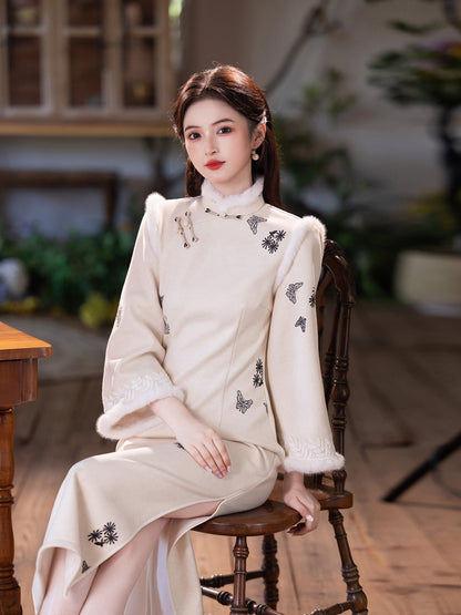 White Fleece-Lined Winter Qipao | Thickened Long-Sleeve Retro Dress 2025