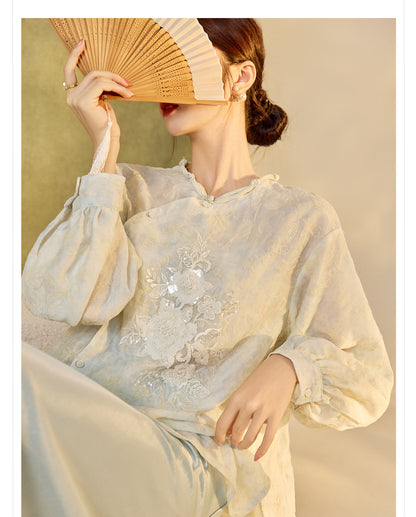 Early Autumn Retro Embroidered Top | New Chinese Style Artistic Shirt