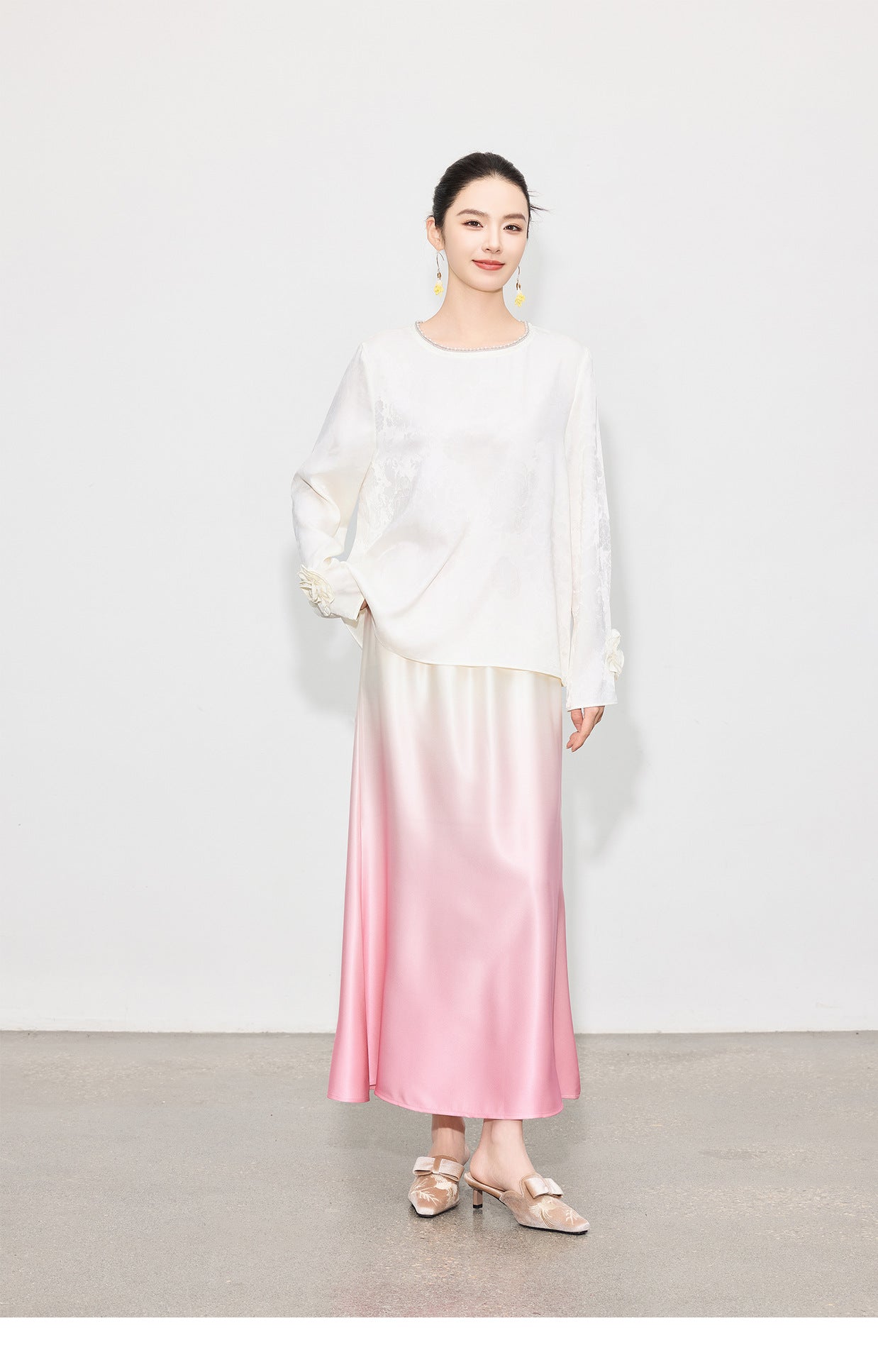 Luxury Acetate Satin Midi Skirt — Gradient High-End Mermaid Style