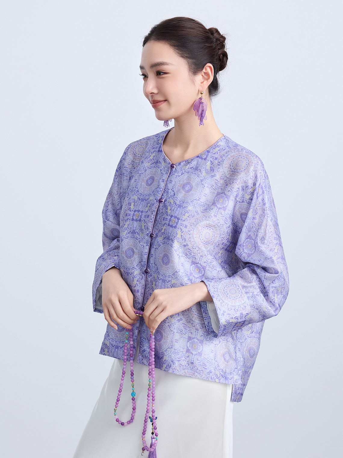 High-End Stylish Chinese Summer Top for Women