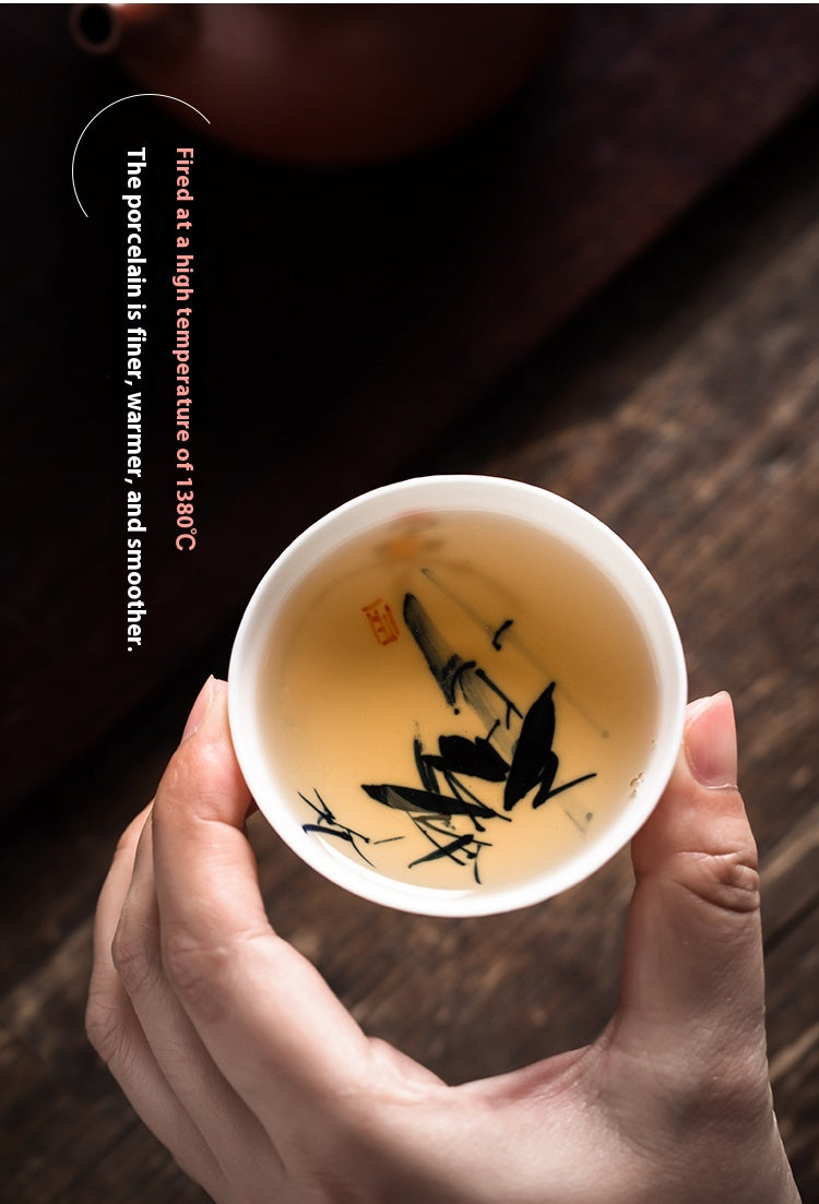 Hand-Painted Blue and White Porcelain Master Tea Cup Jingdezhen