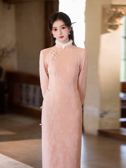 2025 Pink Velvet Cheongsam | New Chinese Style Warm Winter Dress