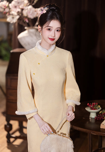 Elegant Yellow Winter Cheongsam – High-End Warm Daily Style