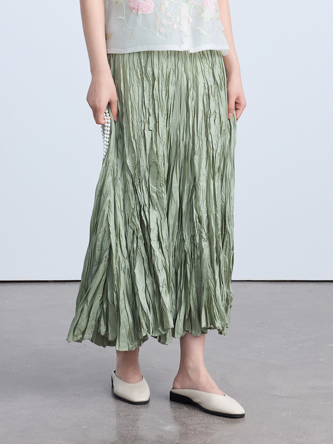 High-Waist Pleated Midi Skirt with Elastic Waist