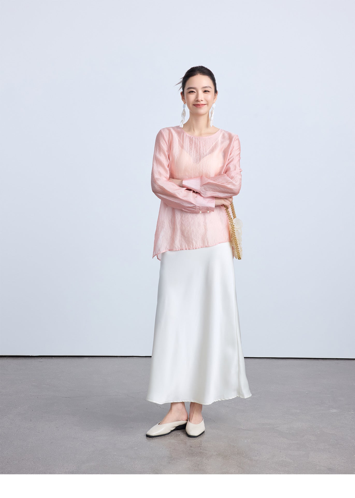 Simple & Stylish Chinese National Style Blouse