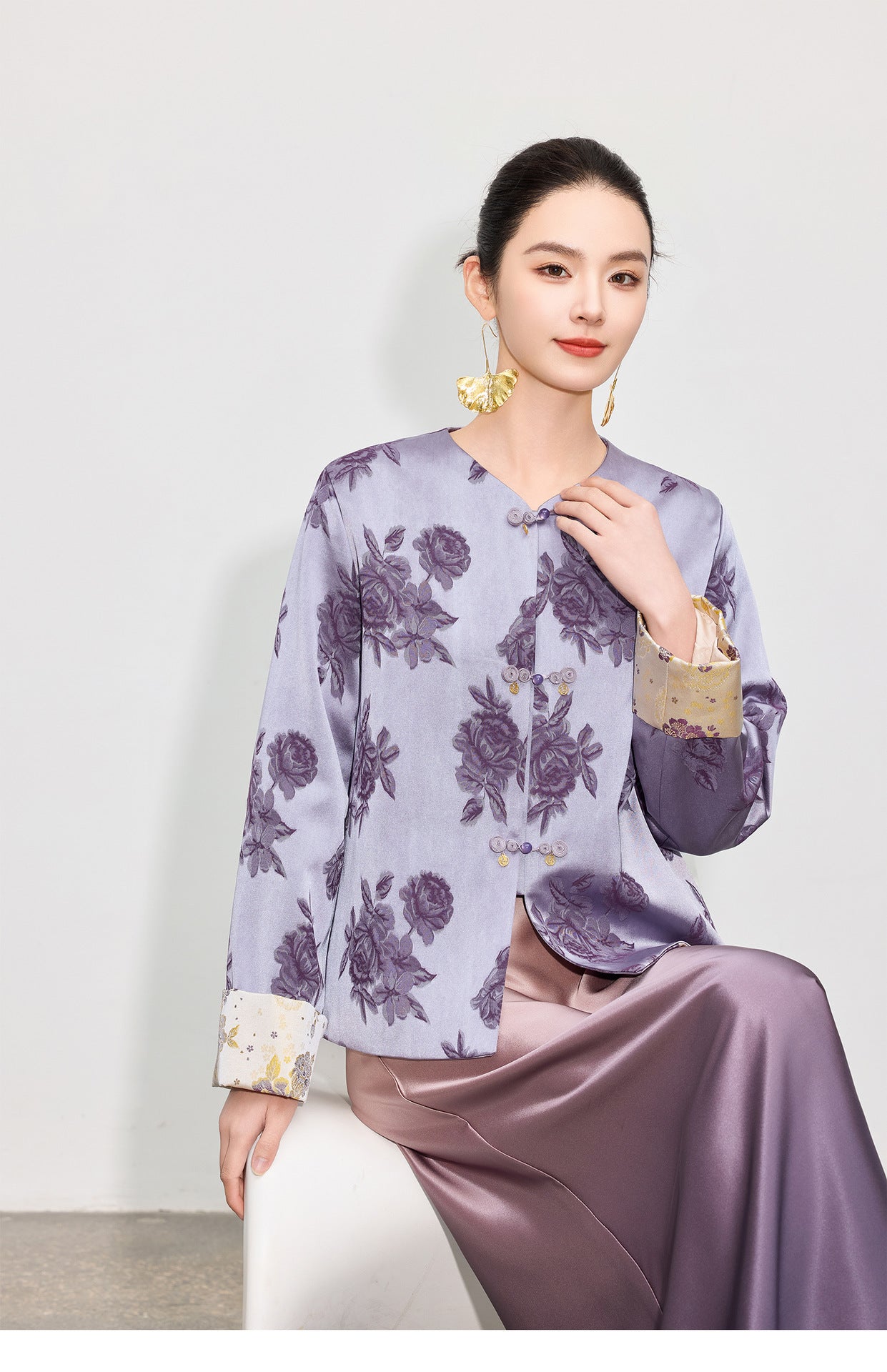 High-End Gradient Satin Mermaid Midi Skirt, Spring Design