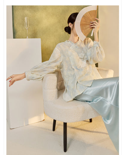 Early Autumn Retro Embroidered Top | New Chinese Style Artistic Shirt