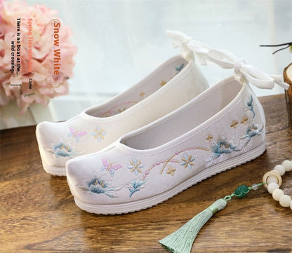 Hanfu Compatible Shoes — Inner Lift Embroidered High Heels for Women