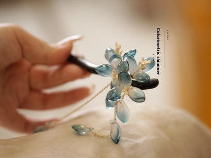 Ink Blue Magnolia Hairpin | New Chinese Style Elegant Wooden Accessory