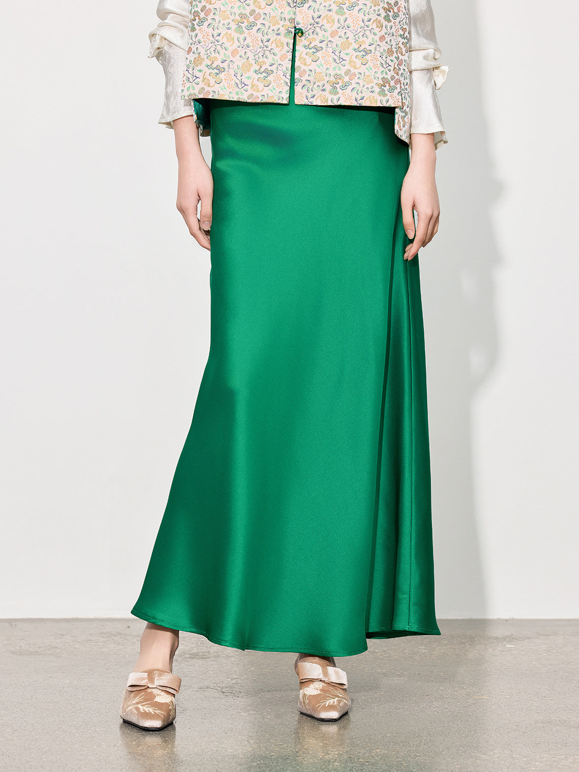 High-Waist Glossy Asymmetrical Mermaid Half Skirt