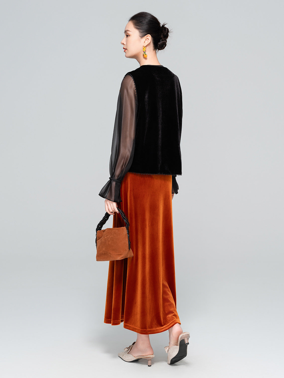 Autumn High-Waist Fishtail Velvet Skirt for Women