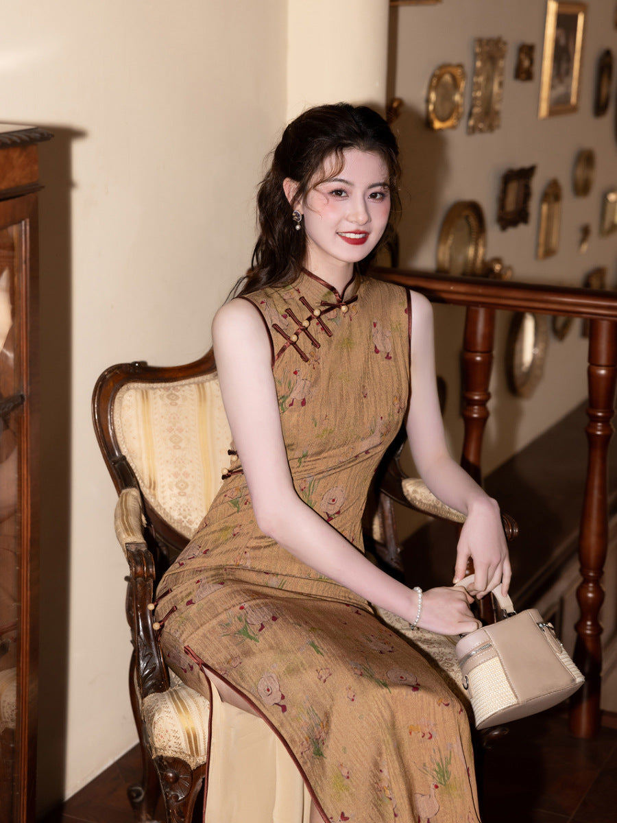 Spring Wild Duck Yellow Cheongsam – Youth Slim Sleeveless Dress