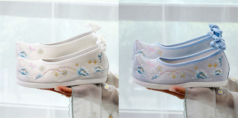 Hanfu Compatible Shoes — Inner Lift Embroidered High Heels for Women