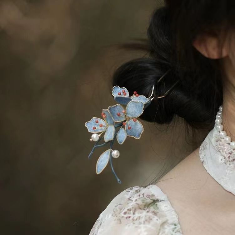 Enamel Blue Flower Hairpin | Elegant Chinese Style Cheongsam Ornament