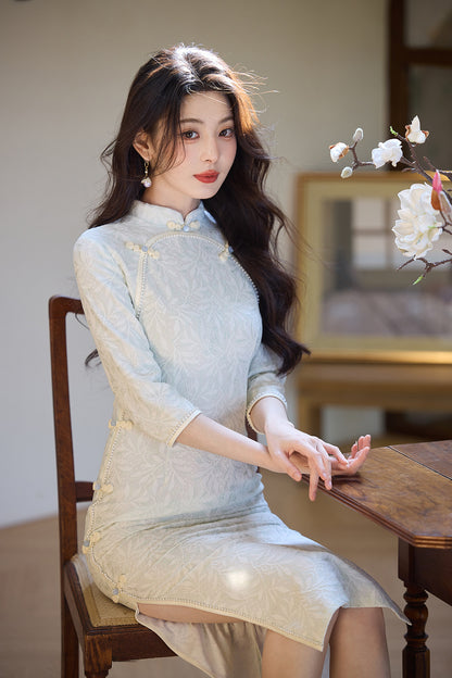 Elegant New Chinese Style Cheongsam – Daily Wear 2025