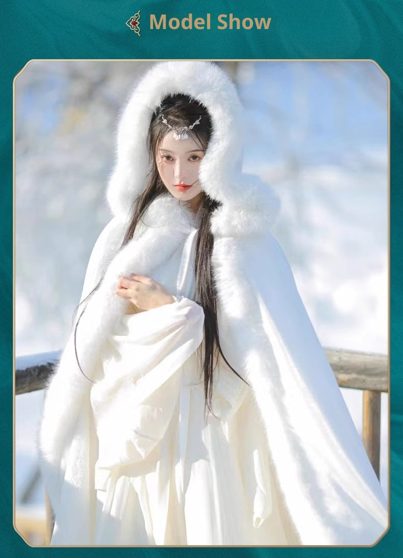 Winter Hanfu Cloak for Women – Thick Fleece Fur Collar Warm Cape