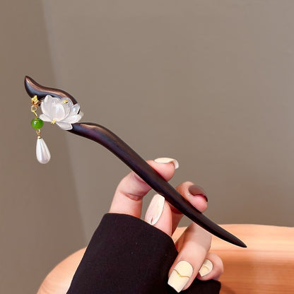 Ancient Style Lotus Sandalwood Hairpin Women Step Shake Tassel Hairpin