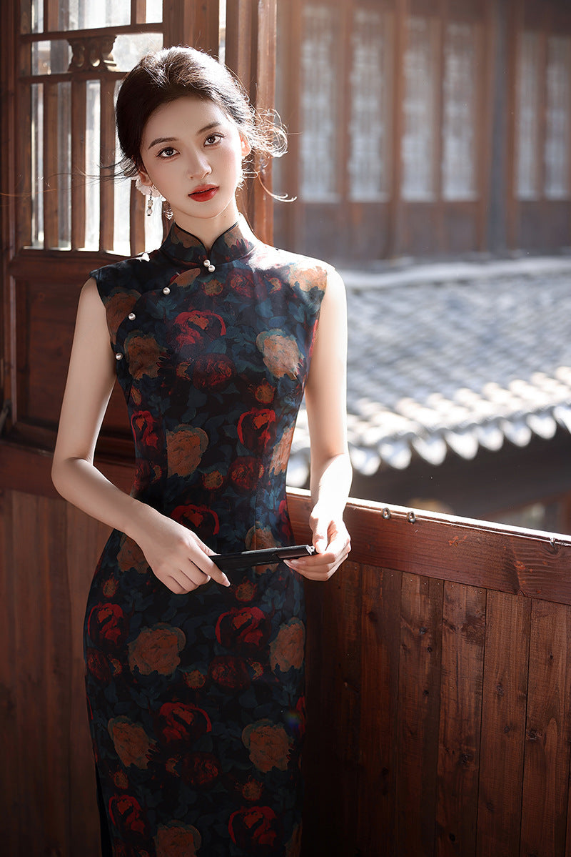 Retro Hong Kong Rose Cheongsam – Sleeveless Youth Dress