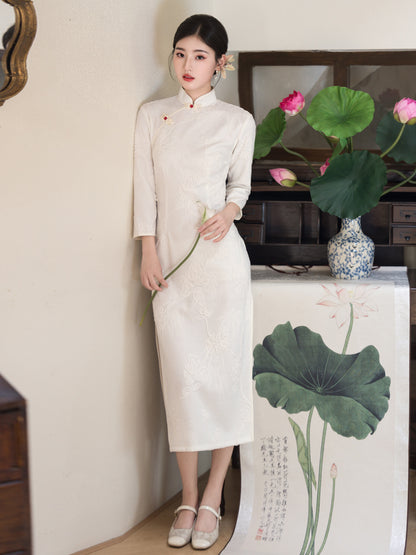 White Cheongsam 2025 – Autumn Winter Retro Long Sleeve Dress
