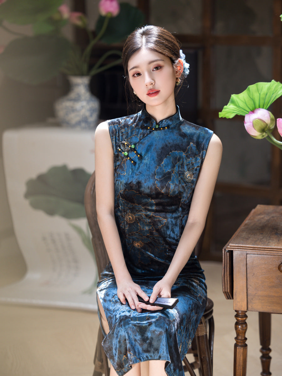 Modified Slim Fit Qipao – Elegant Vintage Blue Chinese Dress