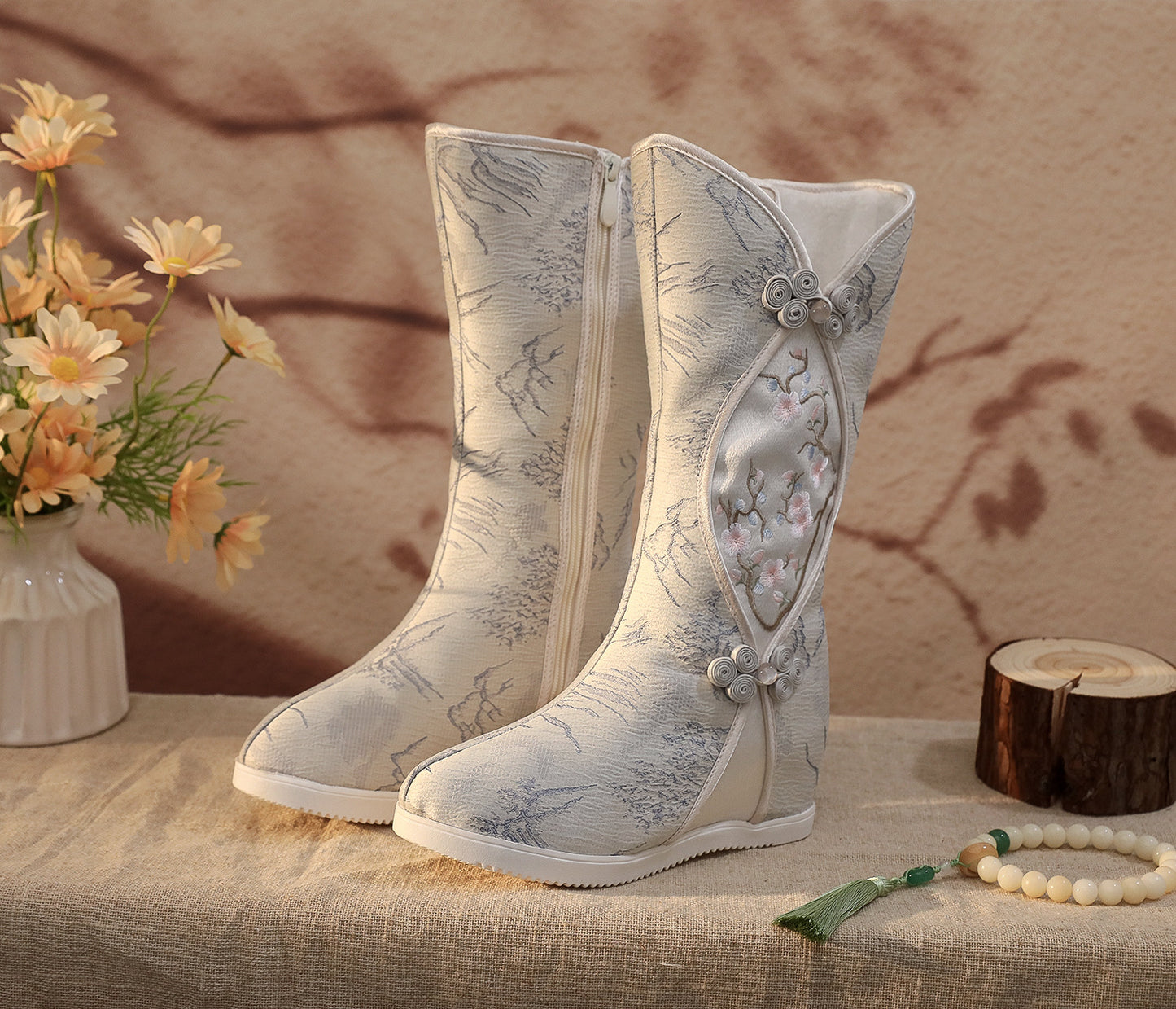 Women’s Hanfu Boots — Embroidered Ink Painting Autumn Height-Increasing Shoes