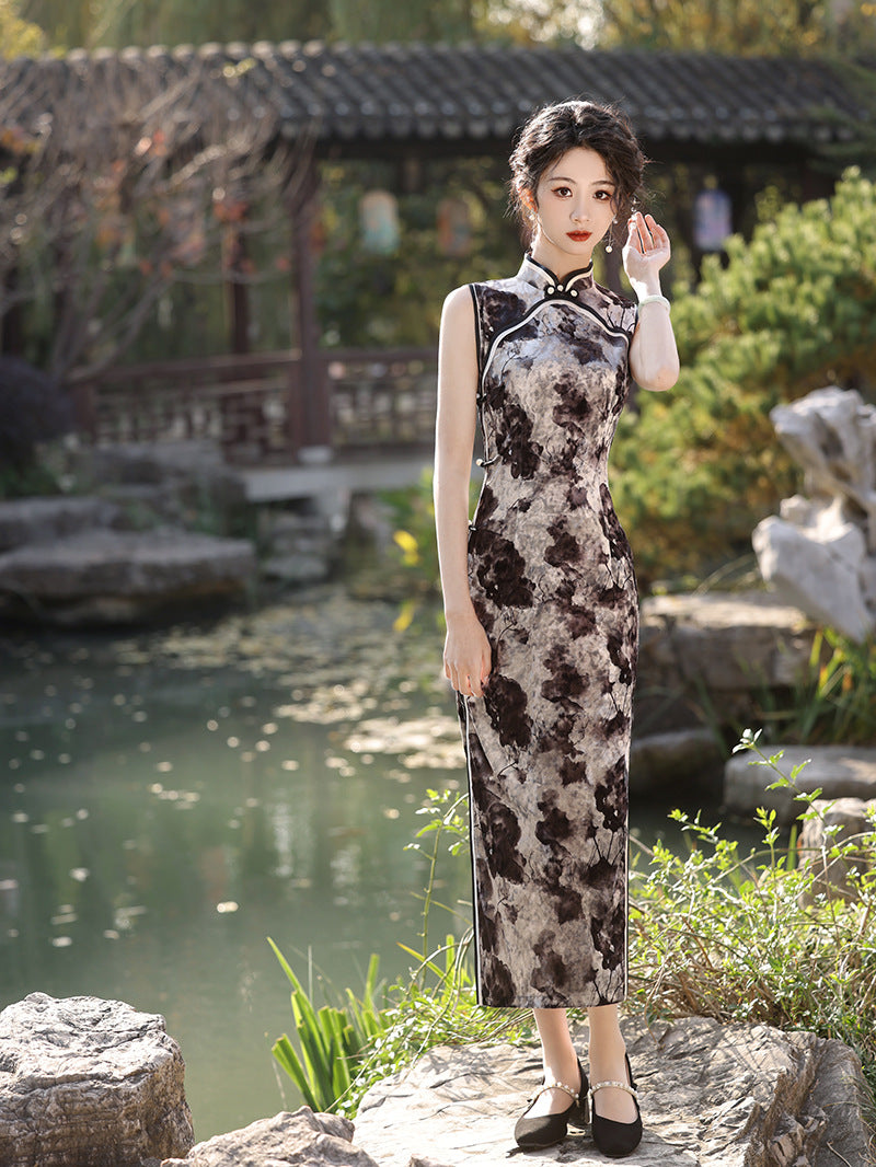 Elegant Dark Green Cheongsam – Retro Spring High-End Dress