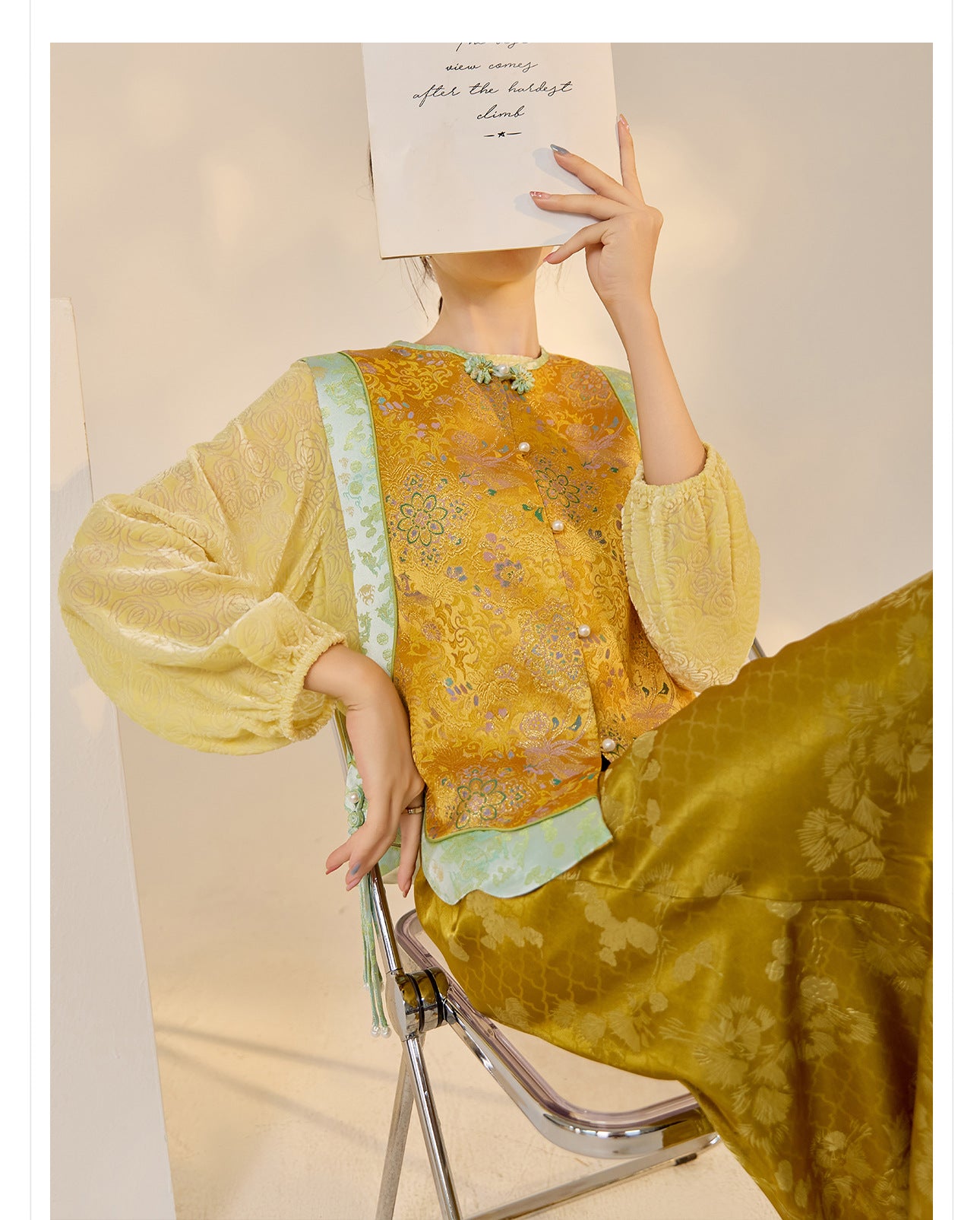 High-End Floral Embroidered Vest – Stylish Women's Top