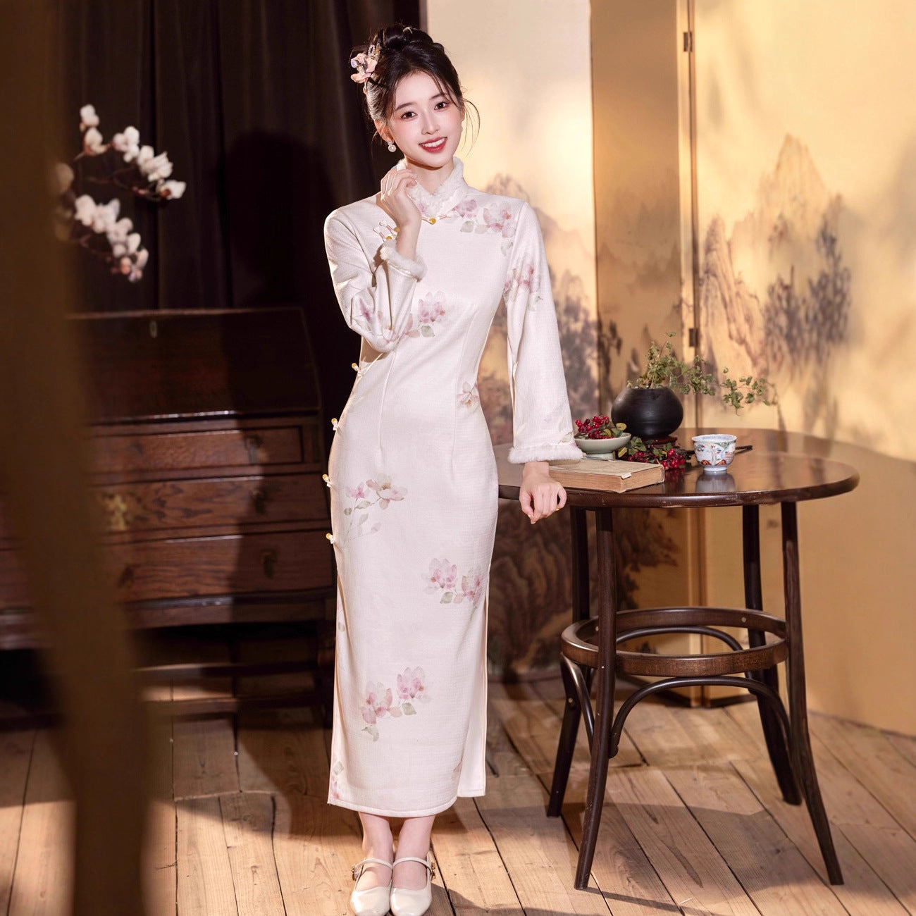 High-End Chinese Qipao – Gorgeous Winter Dress for Women