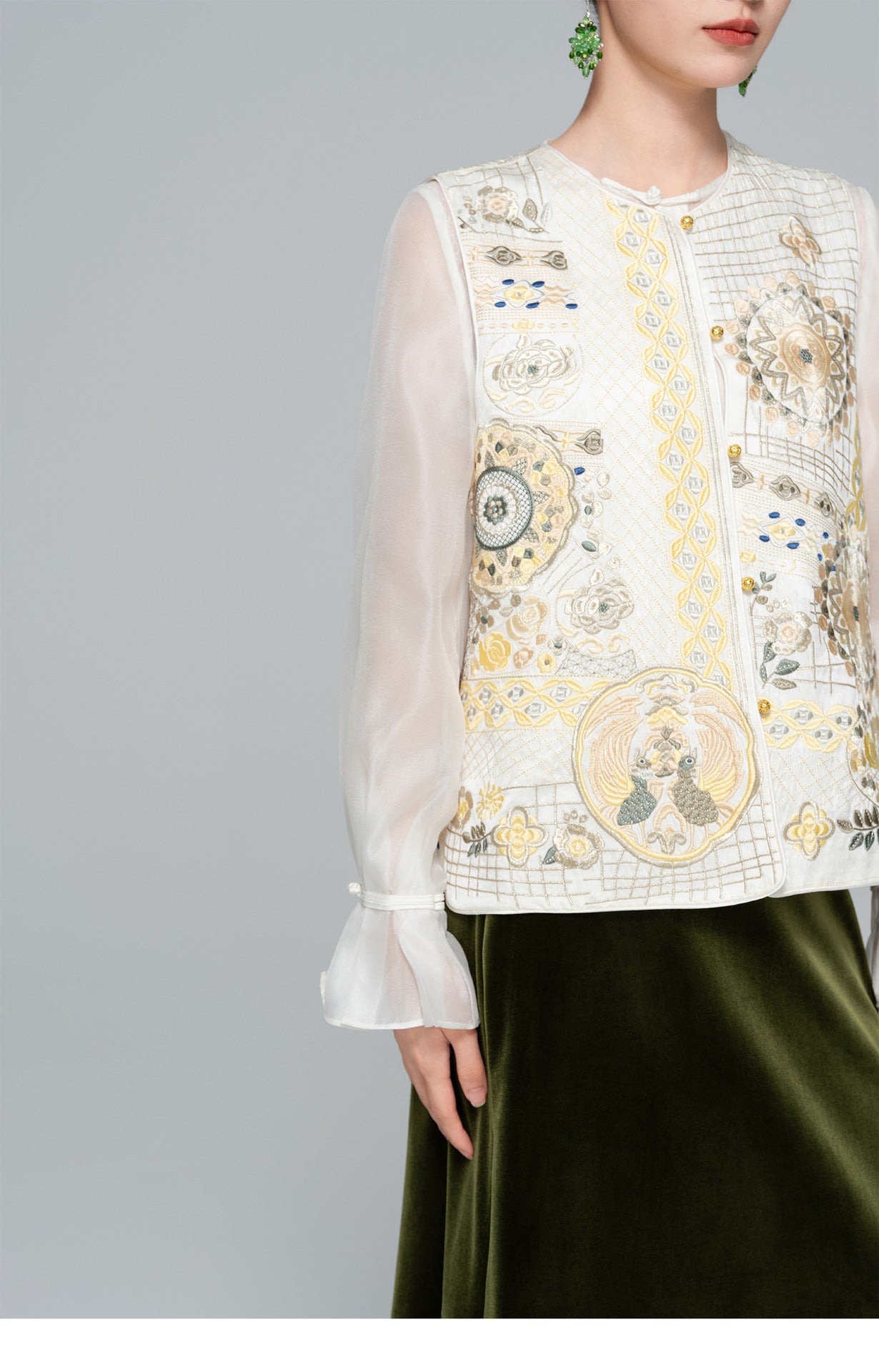 High-End Vintage Silk Embroidered Women's Vest