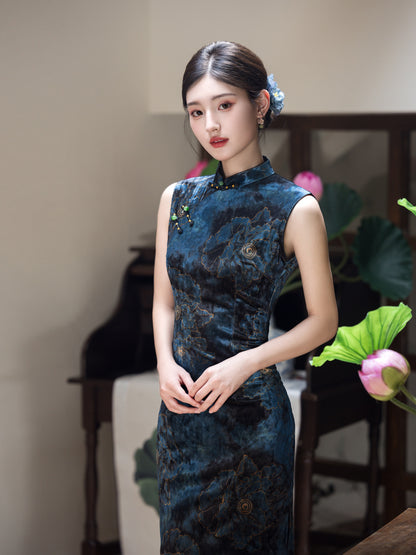 Modified Slim Fit Qipao – Elegant Vintage Blue Chinese Dress