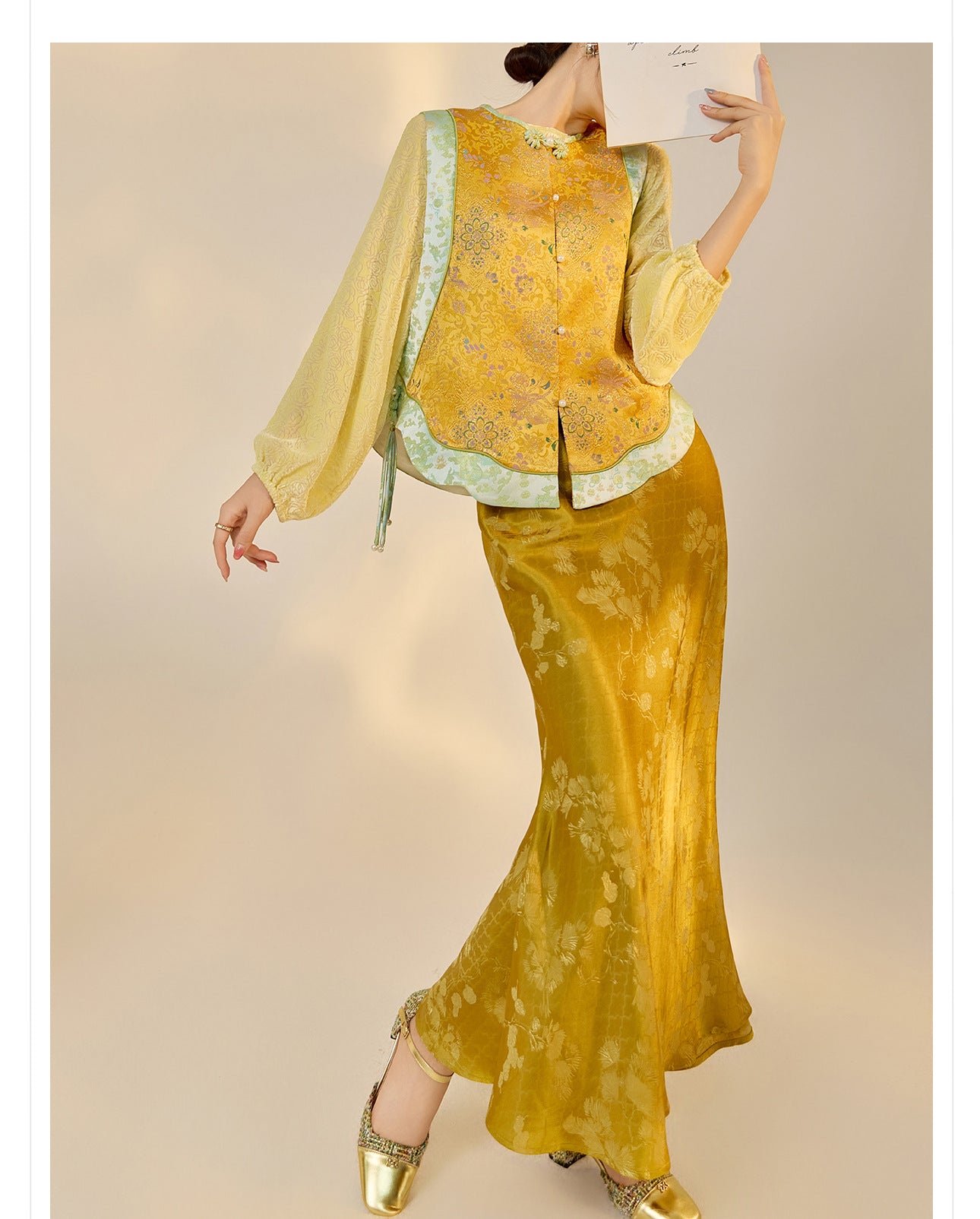 High-End Floral Embroidered Vest – Stylish Women's Top