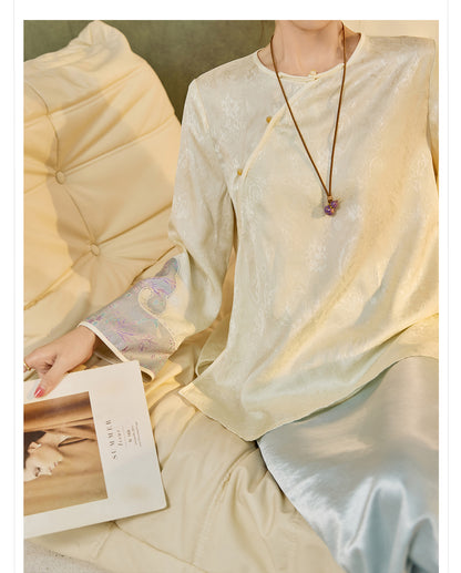 2025 New Chinese Style Elegant Jacquard Shirt | High-End Embroidered Button Top