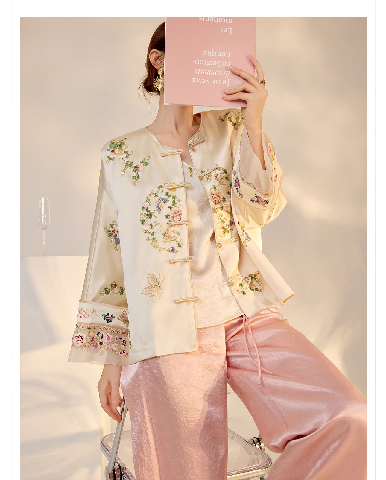 2026 Autumn New Chinese Style Printed Embroidered Acetate Coat for Women