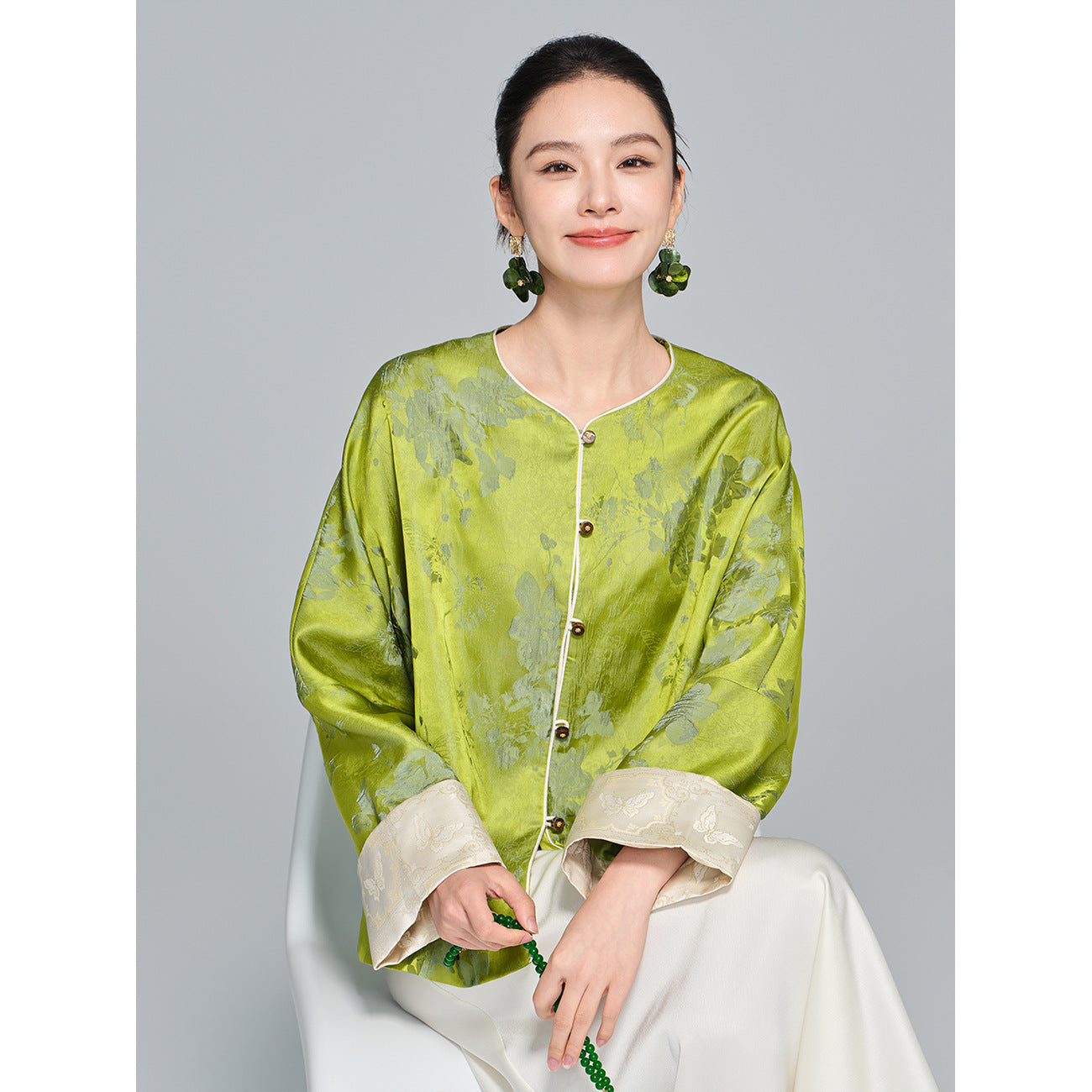 National Style Elegant Women's Top