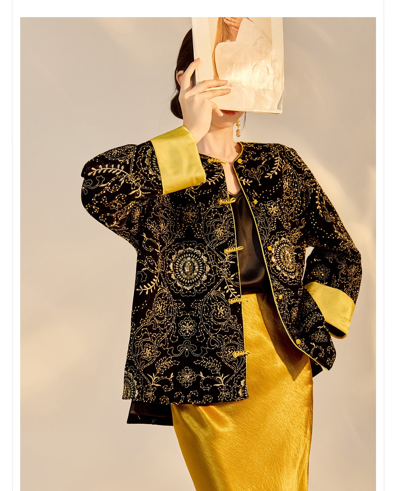 Retro Sequin Embroidered Zen Chinese Style Autumn Jacket