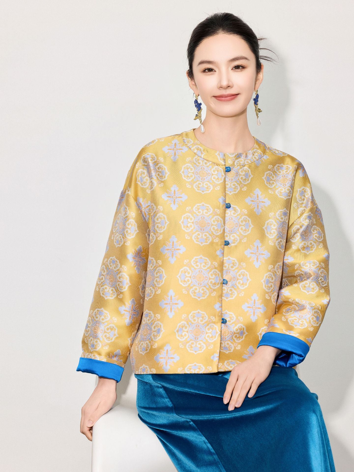 Stylish Retro Jacquard Long Sleeve Jacket